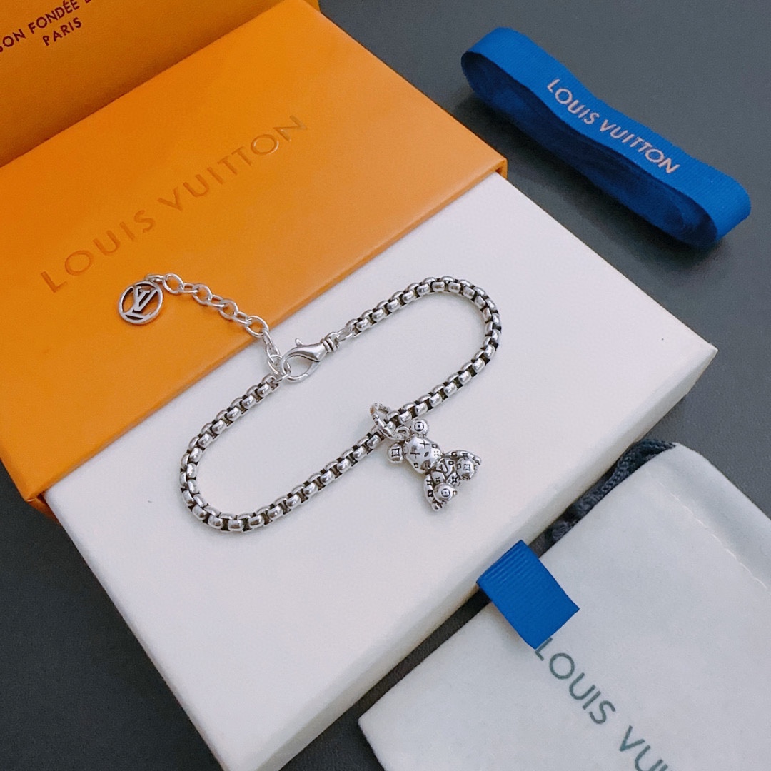 LV Bracelet 03lyr425